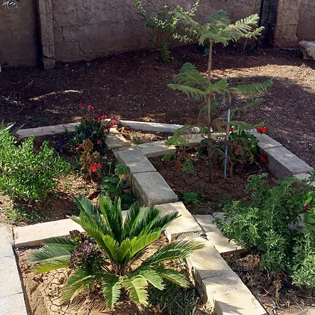 بيت مفروش للايجار Madaba Exterior photo