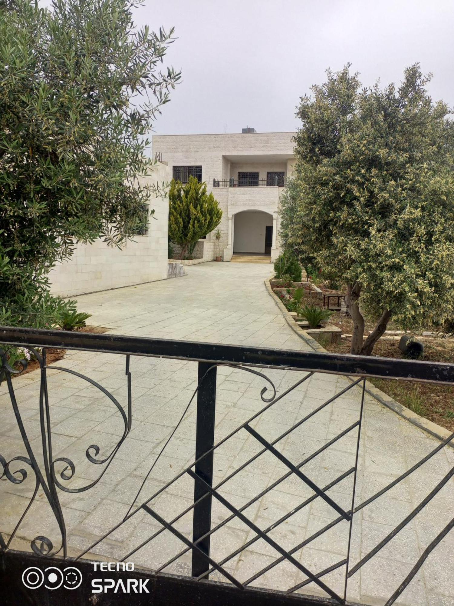 مفروش للايجار * Madaba